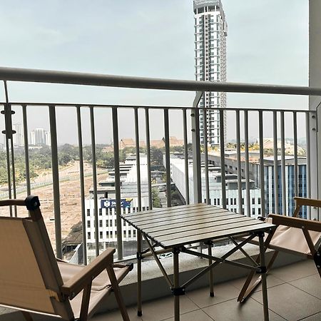 Teega Suites Puteriharbour By Wp Homestay Johor Bahru Exterior photo
